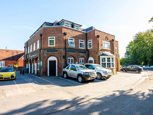 Westfield, Woking GU22, 2 bed flat to rent, £1,650 pcm | PrimeLocation