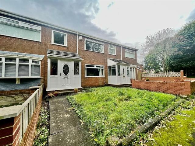 Westfield, Windy Nook, Gateshead, Tyne & Wear NE10, 3 bed terraced house to rent, £975 pcm | PrimeLocation