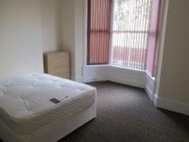 Westfield Terrace, Wakefield WF1, 7 bed shared accommodation to rent, £477 pcm | PrimeLocation