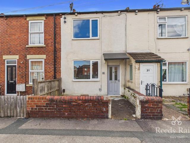 Westfields, West Yorkshire WF10 2 bed terraced house to rent £825 pcm £190 pw