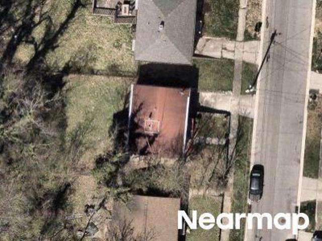 Westknolls Ln