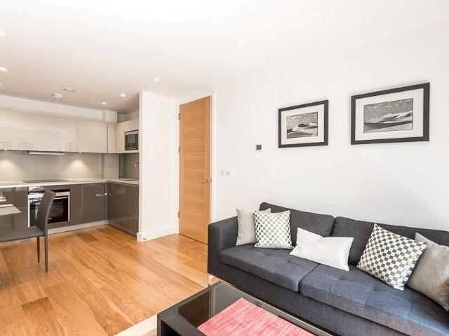 Westking Place, London WC1H, 1 bed flat to rent, £2,600 pcm | PrimeLocation