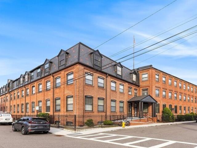 Weston Ave Apt,quincy, Condo For Sale