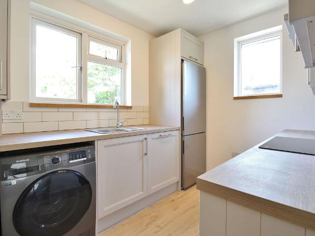 Weston Gardens, Isleworth TW7, 2 bed maisonette to rent, £1,850 pcm | PrimeLocation