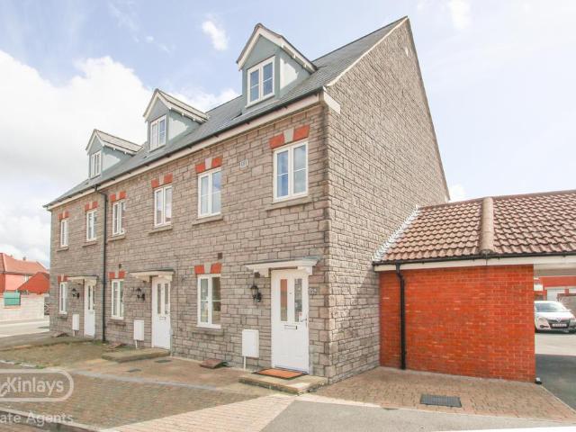 WESTON SUPER MARE BS24 3 bed end of terrace house to rent £1,350 pcm £312 pw
