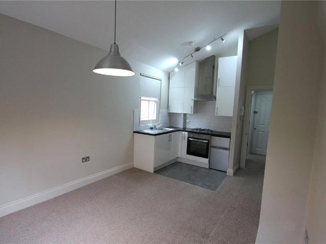 Weston Park, Crouch End, London N8, Studio to rent, £1,248 pcm | PrimeLocation