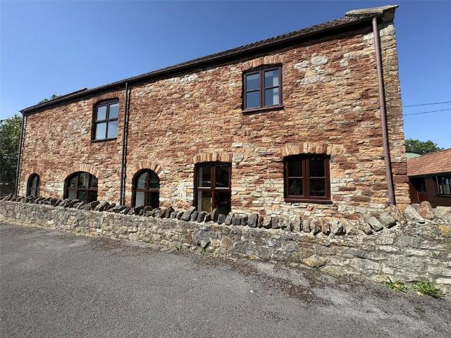 Weston Road, Congresbury, North. Barn conversion to rent £2,150 pcm £496 pw