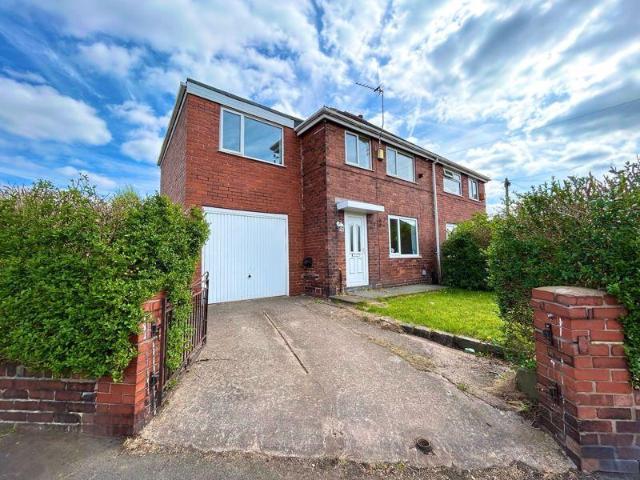 Weston Road, Manchester 3 bed semi detached house to rent £1,200 pcm £277 pw