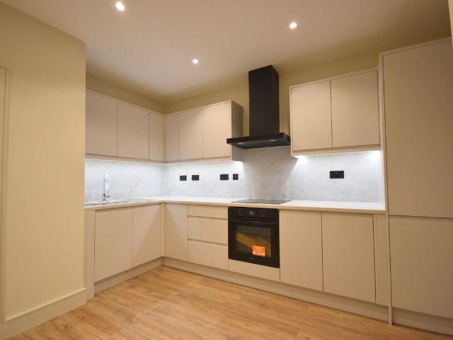 Westow Hill, London SE19, 2 bed flat to rent, £2,000 pcm | PrimeLocation
