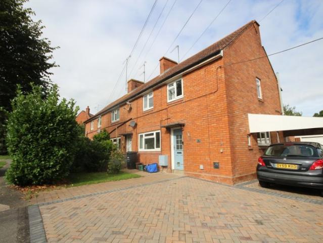 Westland Road, Yeovil BA20, 2 bed semi detached house to rent, £1,200 pcm | PrimeLocation
