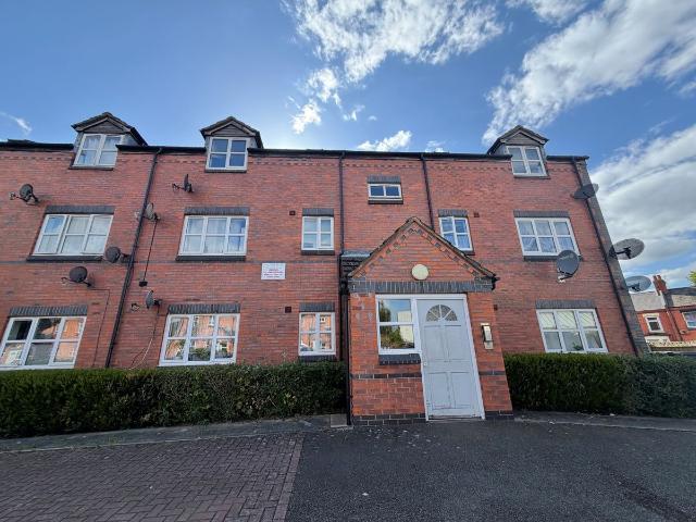 Westleigh Close, Northampton NN1, 2 bed flat to rent, £935 pcm | PrimeLocation