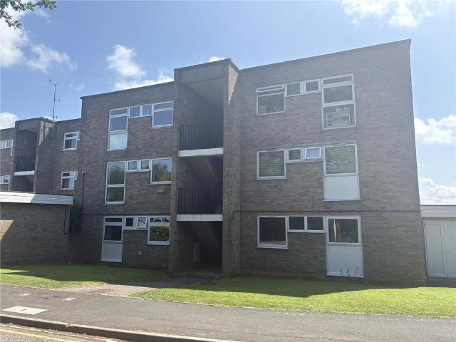 Westleigh Close, Yate, Bristol. 2 bed apartment to rent £1,100 pcm £254 pw