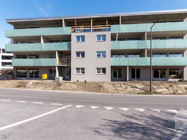 Westlich ausgerichtetes 4,5 Zimmer Attikageschoss mit freiem Blick auf die Alpen