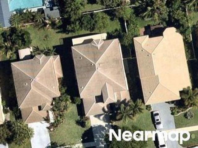 Westmont Dr