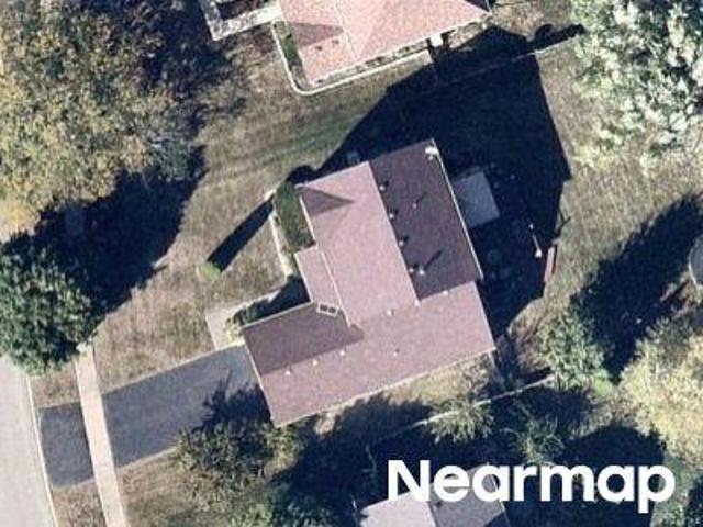 Westmore Grove Dr
