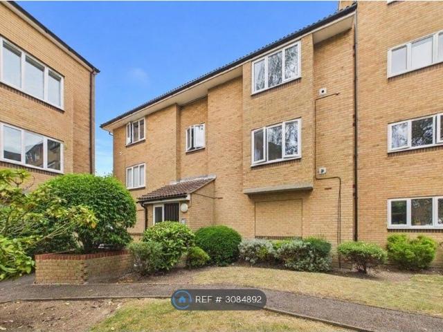 Westmoreland Drive, Sutton SM2, 1 bed flat to rent, £1,250 pcm | PrimeLocation