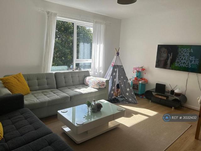 Westmoreland Road, Bromley, BR2 2 bed flat to rent £1,800 pcm £415 pw