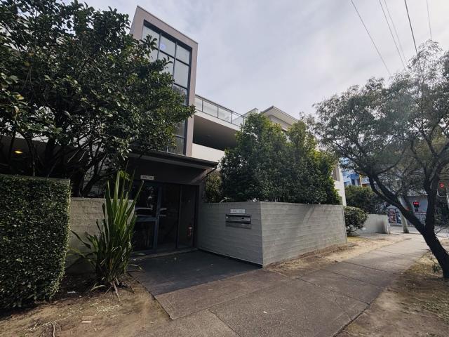 Westmead, 9/4 6 Darcy Road