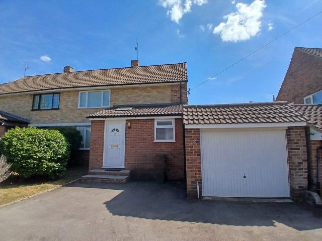 Westmead Drive, Salfords RH1, 3 bed semi detached house to rent, £2,200 pcm | PrimeLocation