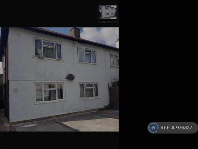 Westminster Ave, Croydon, CR7 1 bed in a house share to rent £700 pcm £162 pw
