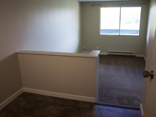 Westminster Court 1 Bedroom Apartment for Rent at 2945 Pembina Hwy, Winnipeg, MB R3T 3R1 Richmond West