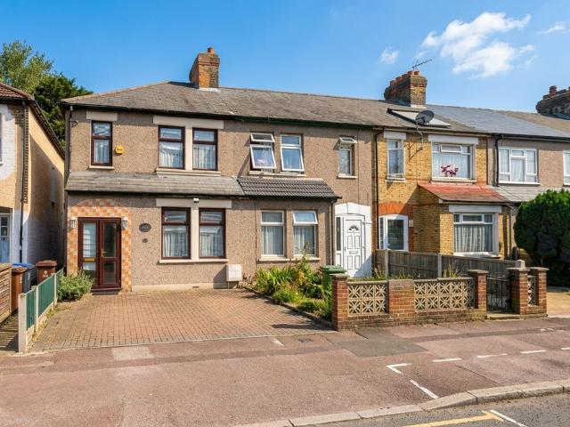 Westminster Gardens, Barking IG11, 4 bed terraced house to rent, £2,499 pcm | PrimeLocation