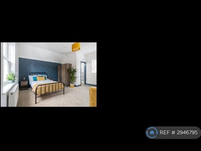 Westminster Place, Warrington, WA1 Studio to rent £875 pcm £202 pw