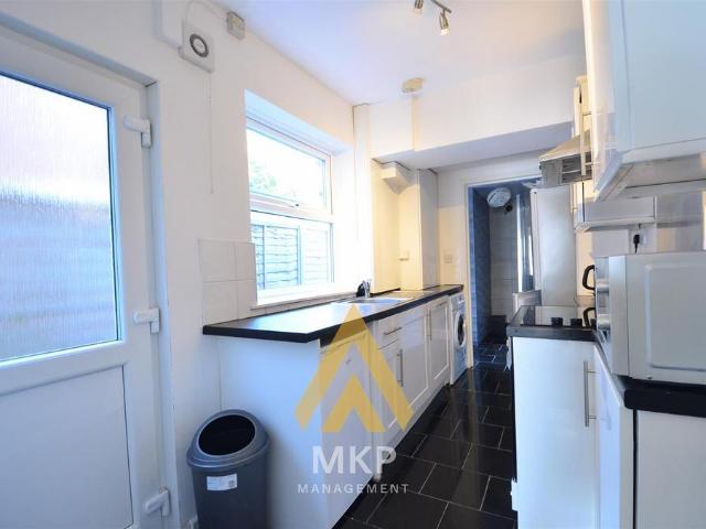 Westminster Road, Selly Oak. 4 bed terraced house to rent £386 pcm £89 pw