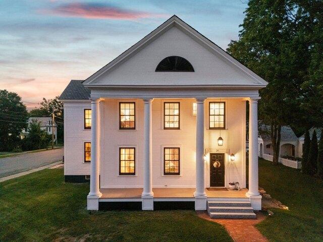 Westminster St, Walpole, Home For Sale