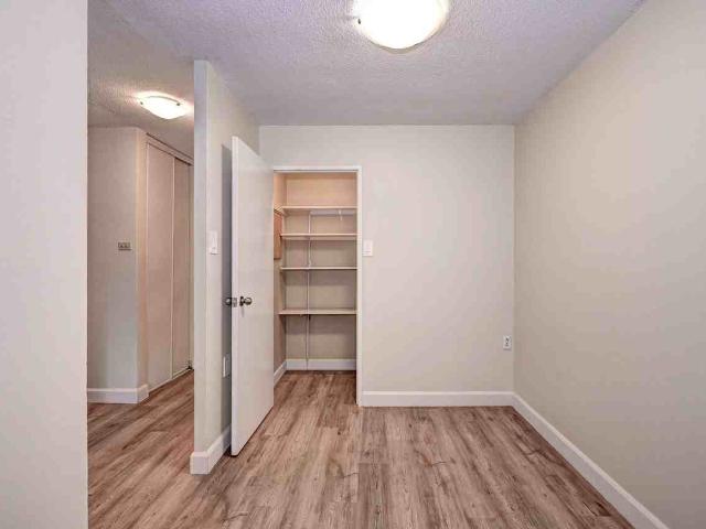 Westport Towers Apartments 1 Bedroom Apartment for Rent at 16 Westport Apartments, Guelph, ON N1H 7B6 Onward Willow