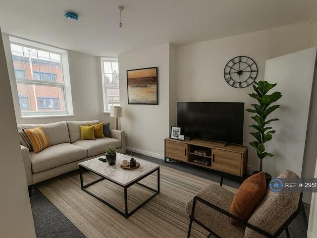 Westport Road, Stoke On Trent, ST6 1 bed flat to rent £625 pcm £144 pw