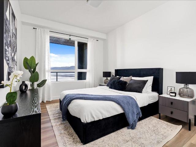 Westrich Bay 2 Bed 2 Bath D5 Apartment for Rent