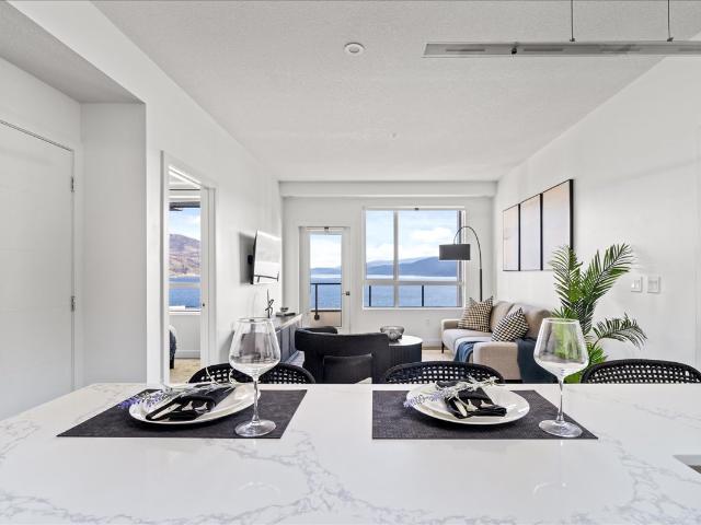 Westrich Bay 2 Bed 2 Bath D6 Apartment for Rent