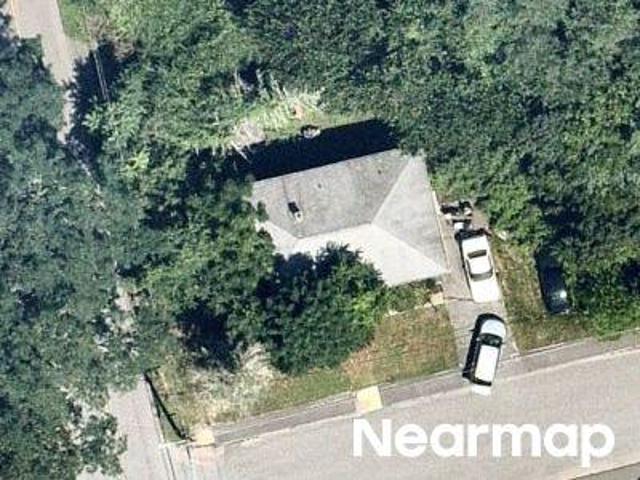 Westwood Dr