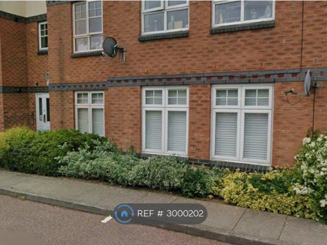 Westwood Drive, Birmingham B45, 2 bed flat to rent, £995 pcm | PrimeLocation