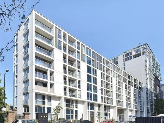 Westwood House, Millharbour E14, 2 bed flat to rent, £2,500 pcm | PrimeLocation