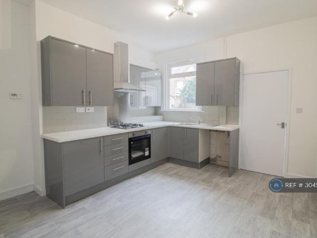 Westwood Road, Nottingham, NG2 2 bed terraced house to rent £950 pcm £219 pw
