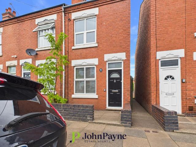 Westwood Road, Earlsdon, Coventry, CV5 3 bed terraced house to rent £1,150 pcm £265 pw