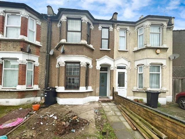 Westwood Road, London, IG3 8RZ, United Kingdom | 5 bed townhouse for rent #140656840 | Rentberry