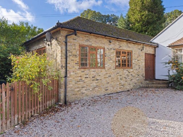 Westwood Road, Windlesham, Surrey GU20, 2 bed link detached house to rent, £1,750 pcm | PrimeLocation