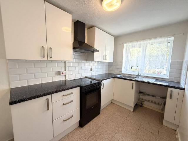 Westville Gardens, Nottingham, NG3 1 bed flat to rent £725 pcm £167 pw