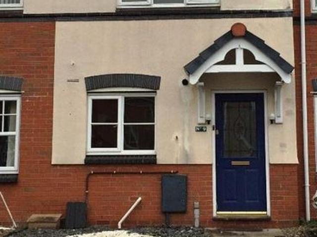 Wesley Close, Cradley Heath B64, 2 bed terraced house to rent, £995 pcm | PrimeLocation