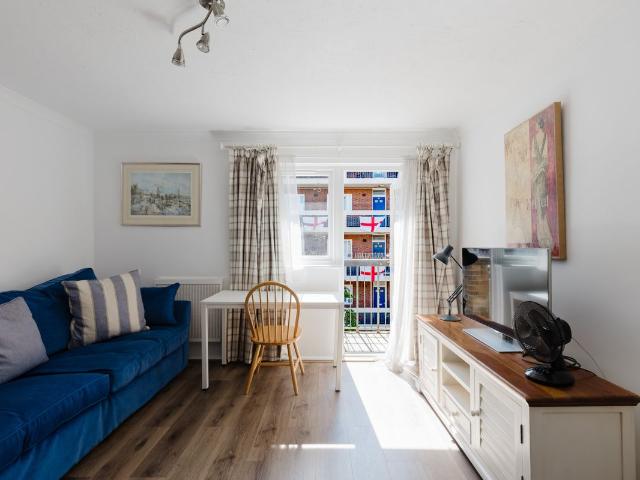 Wesley Close SE17, 1 bed flat to rent, £3,200 pcm | PrimeLocation