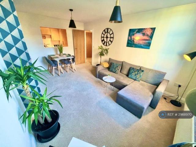 Wessex House, Bournemouth, BH1 1 bed flat to rent £1,350 pcm £312 pw