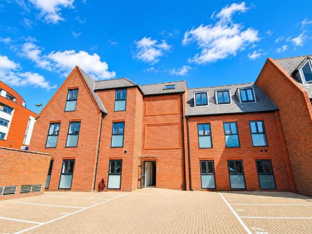 Wessex House, Park Street, Camberley GU15, Studio to rent, £950 pcm | PrimeLocation