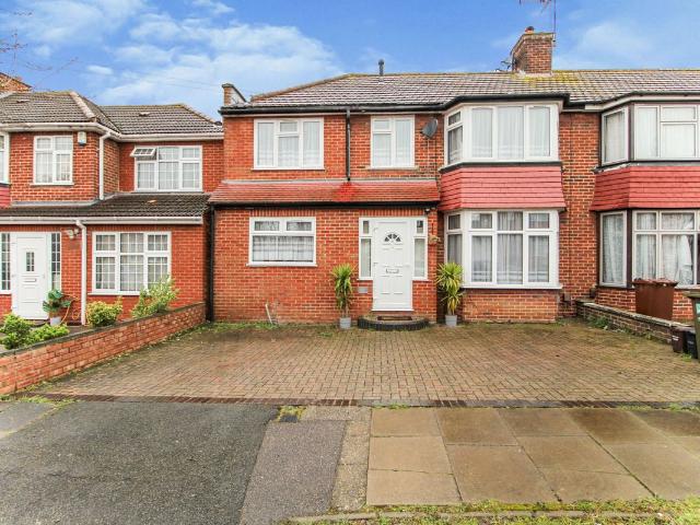 Wetheral Drive, Stanmore HA7, 4 bed semi detached house to rent, £2,500 pcm | PrimeLocation