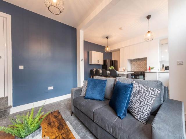Wetherby Grove Room 3, Burley, Leeds