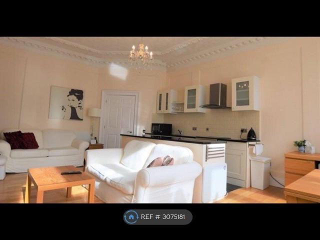 Wetherby Road, Leeds LS8, 2 bed flat to rent, £1,600 pcm | PrimeLocation