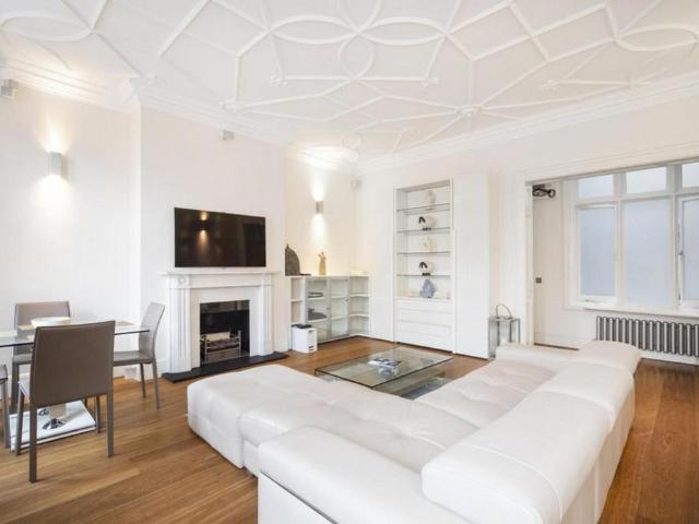 Wetherell, 102 Mount Street, London, W1K 2ED, United Kingdom | 1 bed apartment for rent #106826654 | Rentberry
