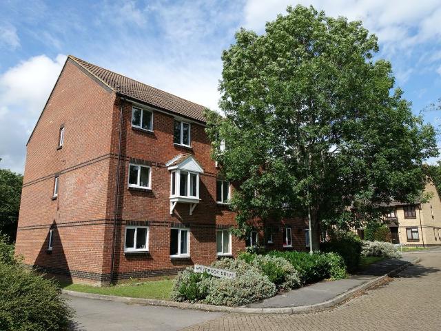 Weybrook Drive, Guildford GU4, 1 bed flat to rent, £1,175 pcm | PrimeLocation